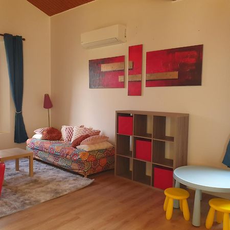 Maison Avec Piscine Location De Vacances Ferme Pedagogique Du Dolmen Le Pouget Kültér fotó